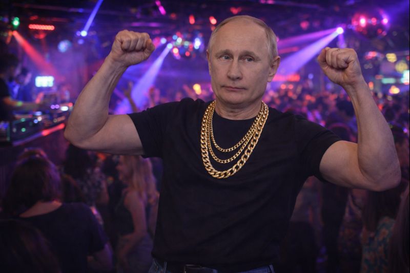 Прикол этот Путин в области психиатрии. «Мы не начинали войну». «Я приказал войскам воевать в Украине»